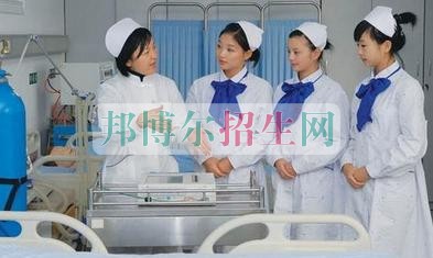 中?？谇会t(yī)學(xué)考大專