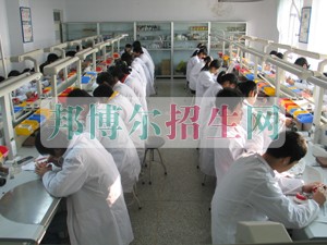 中?？谇会t(yī)學(xué)都學(xué)什么
