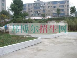 成都哪家計算機應(yīng)用技術(shù)學校好