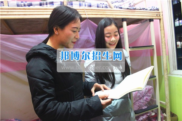 成都希望幼師學(xué)校是責(zé)任？更是一種愛！