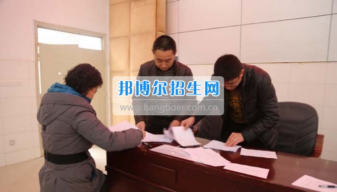 四川省古藺縣職業(yè)高級中學(xué)校集智匯力，全力推進(jìn)依法治校