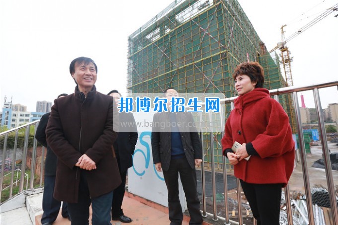 省體育局蔣顯倫副局長(zhǎng)一行到川北幼兒師范高等專科學(xué)校調(diào)研
