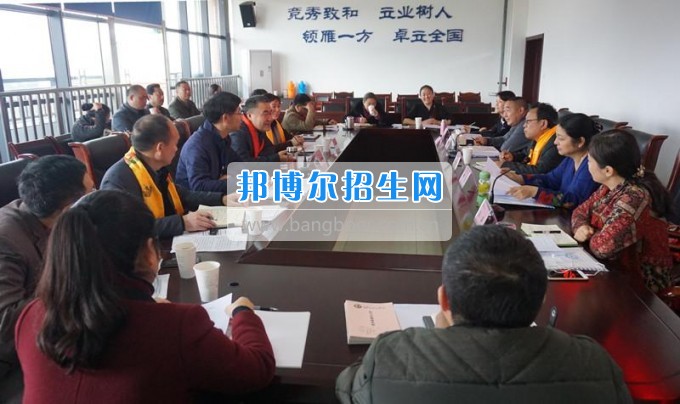 阿壩州人大和阿壩州“9+3”駐蓉協(xié)調(diào)辦蒞臨瀘州市職業(yè)技術(shù)學校調(diào)研指導瀘州“9+3”工作