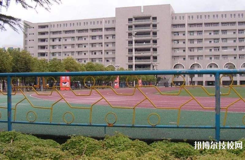 陜西機(jī)電工程學(xué)校2020年報(bào)名條件、招生要求、招生對(duì)象 