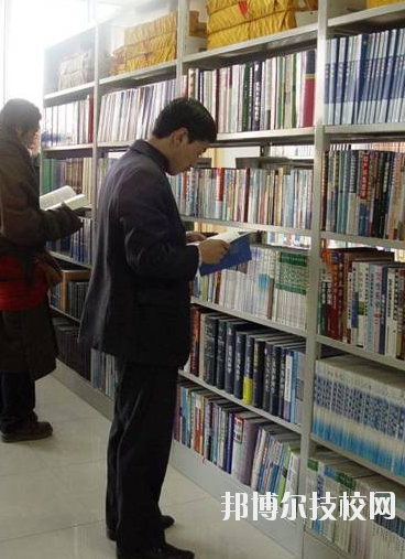 甘南州衛(wèi)生學(xué)校2020年報(bào)名條件、招生要求、招生對象