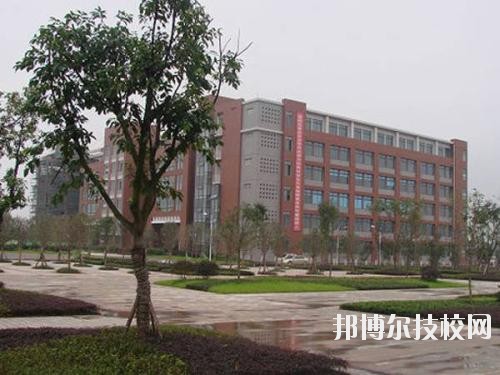 武漢鐵路橋梁職業(yè)學院2020年報名條件、招生要求、招生對象