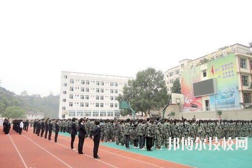 重慶統(tǒng)景職業(yè)中學(xué)怎么樣、好不好