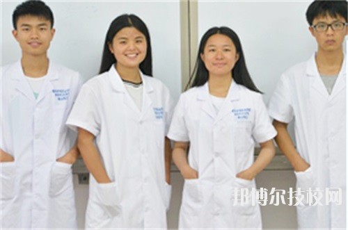 成都成醫(yī)一附院護(hù)士學(xué)校2020年報(bào)名條件、招生要求、招生對(duì)象
