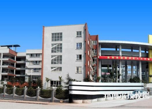 重慶龍門(mén)浩職業(yè)中學(xué)校怎么樣、好不好