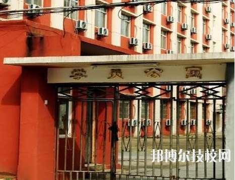 江西贛江技工學(xué)校2020年報(bào)名條件、招生要求、招生對(duì)象 