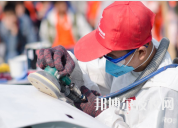 江西康展汽車科技學(xué)校怎么樣、好不好