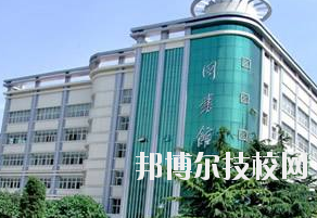 平?jīng)鰜問|職業(yè)技術(shù)學(xué)校2020年報(bào)名條件、招生要求、招生對(duì)象