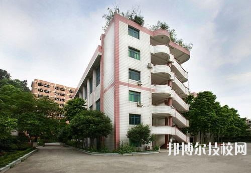 重慶護(hù)士學(xué)校怎么樣、好不好