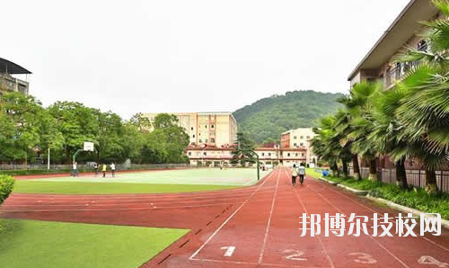重慶微電子工業(yè)學(xué)校怎么樣、好不好