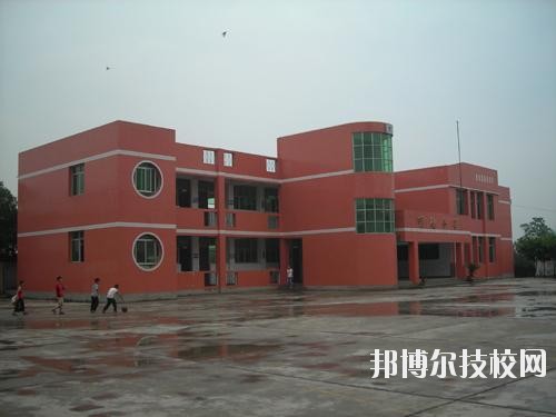 清鎮(zhèn)中等職業(yè)技術(shù)學校怎么樣、好不好