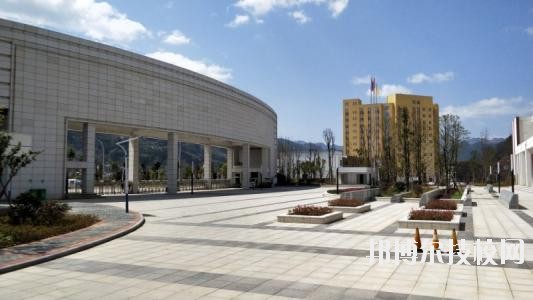 貴州經貿職業(yè)學校怎么樣、好不好
