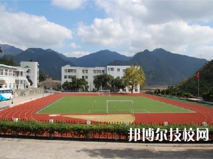 寧波四明職業(yè)高級(jí)中學(xué)2020年報(bào)名條件、招生要求、招生對(duì)象