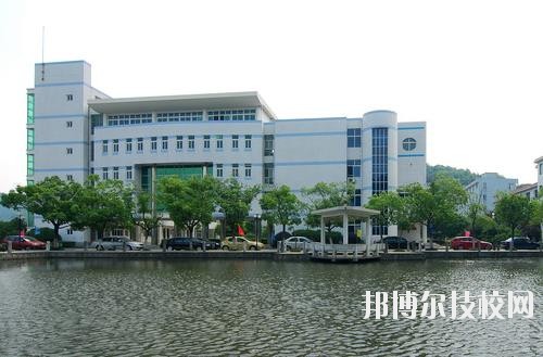 鄞州職業(yè)高級中學(xué)2020年學(xué)費(fèi)、收費(fèi)標(biāo)準(zhǔn)
