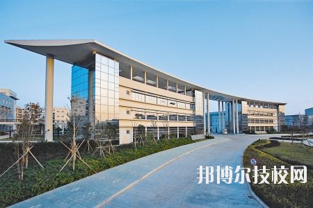 鄞州職業(yè)教育中心學(xué)校2020年報(bào)名條件、招生要求、招生對(duì)象