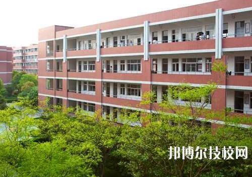 杭州蕭山區(qū)第一中等職業(yè)學(xué)校2020年報(bào)名條件、招生要求、招生對(duì)象