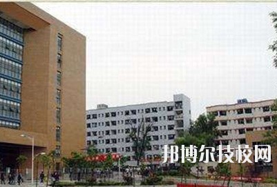 貴陽交通學校2020年報名條件、招生要求、招生對象