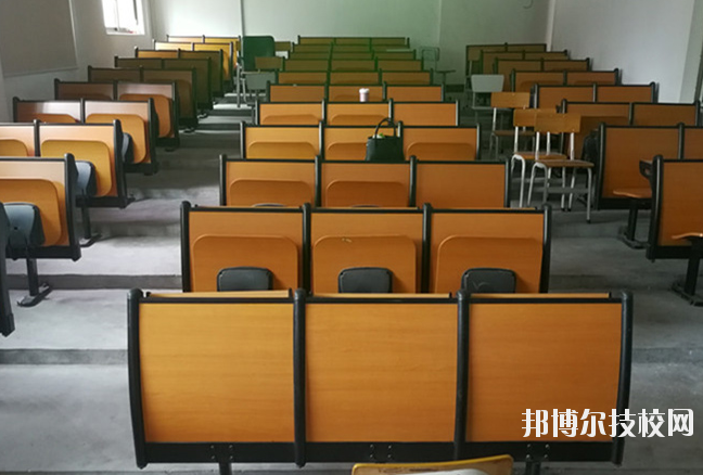 梅州梅鐵職業(yè)技術(shù)學(xué)校2020年報名條件、招生要求、招生對象