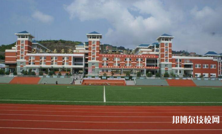 重慶忠縣職業(yè)教育中心學(xué)校怎么樣、好不好