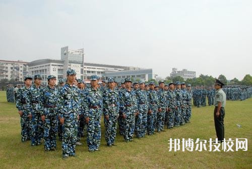 四川機(jī)電高級(jí)技術(shù)學(xué)校2020年報(bào)名條件、招生要求、招生對(duì)象