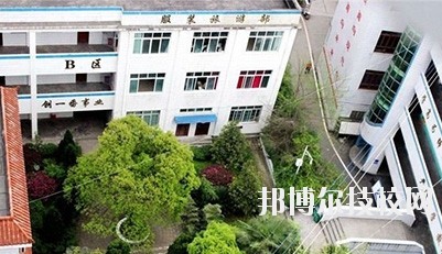 貴州鳳岡縣中等職業(yè)學(xué)校2020年報名條件、招生要求、招生對象
