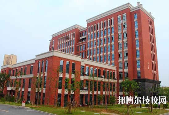 富陽職業(yè)教育中心2020年學費、收費多少