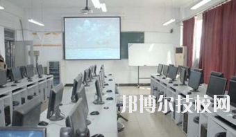 瓜州冶金中等專業(yè)學(xué)校2020年報(bào)名條件、招生要求、招生對(duì)象