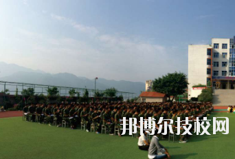 重慶行知高級技工學(xué)校2020年報名條件、招生要求、招生對象