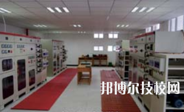 重慶萬州第一職業(yè)高級(jí)中學(xué)2020年報(bào)名條件、招生要求、招生對(duì)象