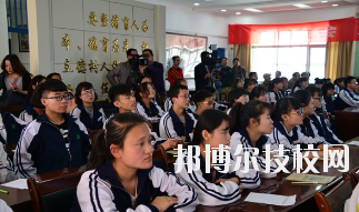 蘭州旅游職業(yè)學(xué)校2020年報(bào)名條件、招生要求、招生對象