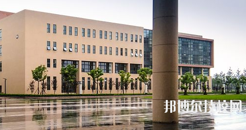 長(zhǎng)安汽車(chē)(集團(tuán))有限責(zé)任公司技工學(xué)校2020年報(bào)名條件、招生要求、招生對(duì)象