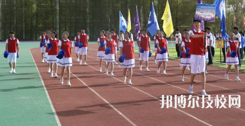 肅南縣職教中心2020年學(xué)費(fèi)、收費(fèi)多少