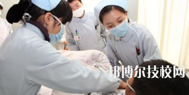 定西衛(wèi)生學(xué)校2020年報(bào)名條件、招生要求、招生對象