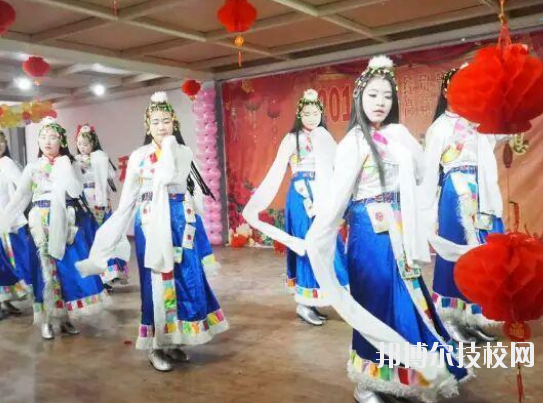 安康高新中等職業(yè)學(xué)校2020年報名條件、招生要求、招生對象 