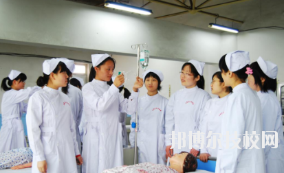 重慶藥劑學(xué)校2020年報(bào)名條件、招生要求、招生對(duì)象