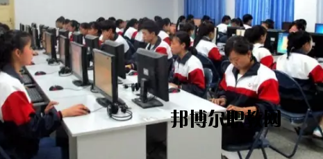舟曲縣職業(yè)中學2020年學費、收費多少