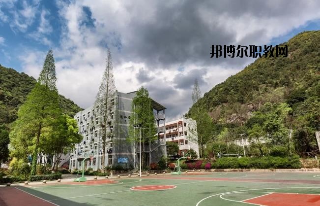 永嘉縣職業(yè)中學(xué)2020年報名條件、招生要求、招生對象