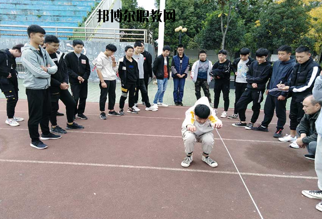 勉縣職業(yè)教育中心2020年報名條件、招生要求、招生對象 