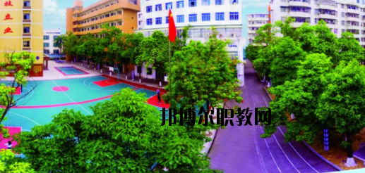 廣西欽州商貿(mào)學(xué)校2020年報(bào)名條件、招生要求、招生對象 