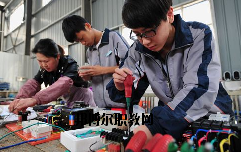 浙江商業(yè)技師學(xué)院報(bào)名條件2020年報(bào)名條件、招生要求、招生對(duì)象