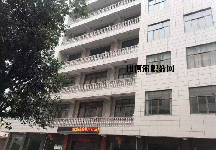  廣豐區(qū)信息技術(shù)學(xué)校2020年報(bào)名條件、招生要求、招生對象