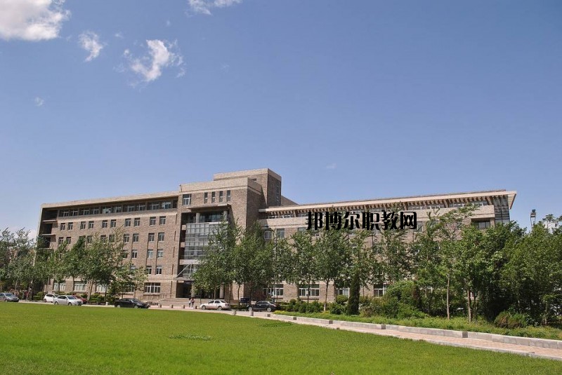 恩施中等職業(yè)技術(shù)學校2020年報名條件、招生要求、招生對象