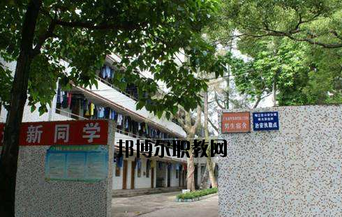 廣東粵東商貿(mào)技工學(xué)校2020年招生辦聯(lián)系電話(huà) 