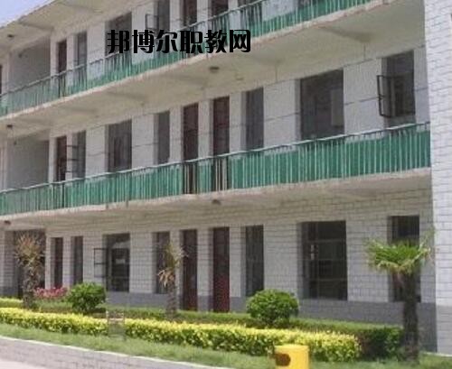 新鄉(xiāng)衛(wèi)生學校怎么樣、好不好