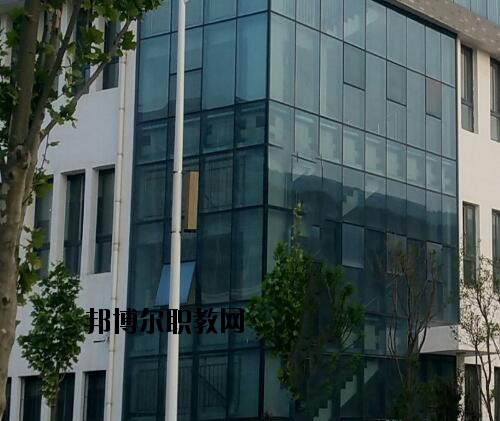 鄭州信息技術(shù)學(xué)校2021年有那些專(zhuān)業(yè)