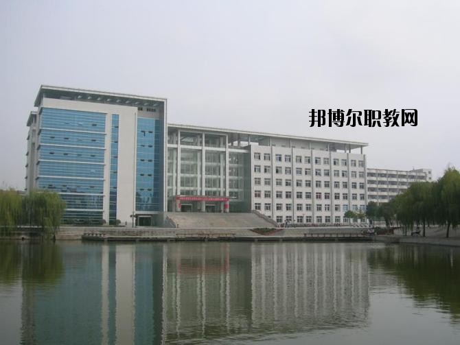 姚安縣職業(yè)高級中學(xué)2020年學(xué)費、收費多少